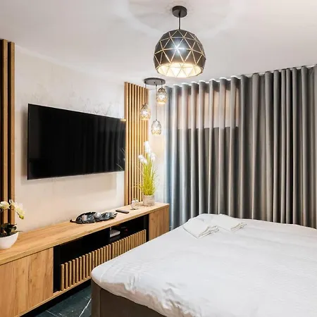 Apartman Sol *